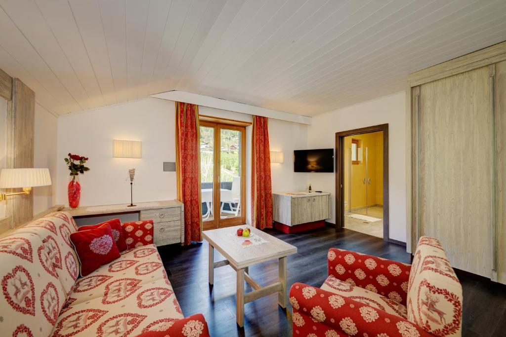 Alpentirolis Hotel Room photo